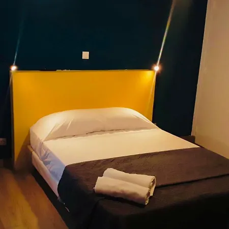 De Bruxelles Hotel Paris
