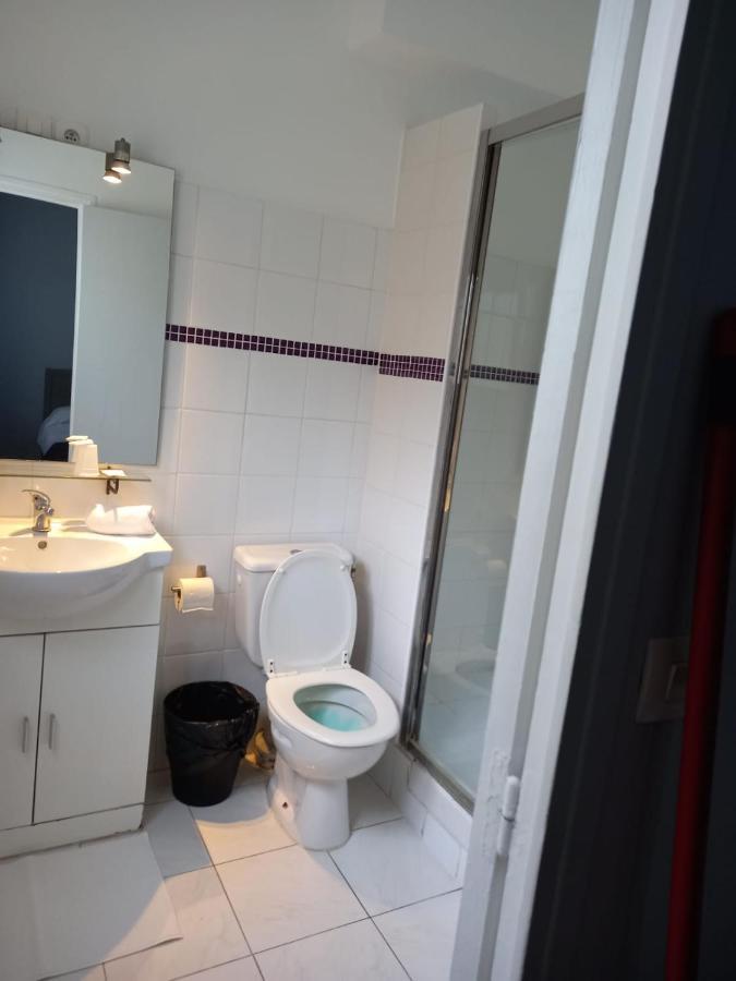 De Bruxelles Hotel 2*