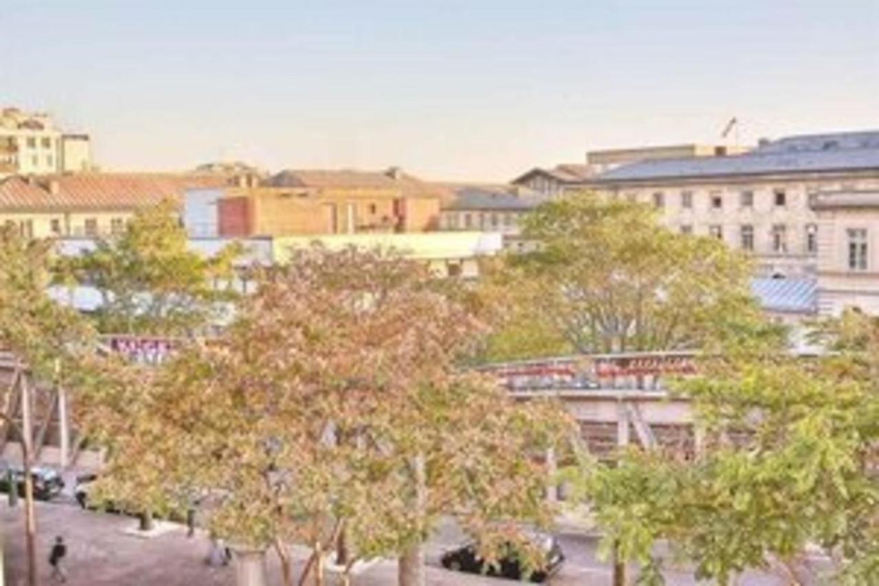 De Bruxelles 2* Paris