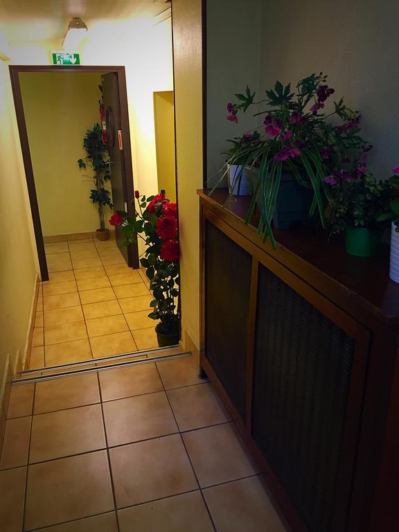 De Bruxelles 2* Paris