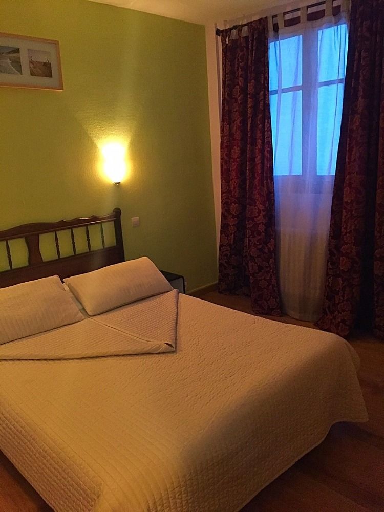 De Bruxelles 2* Paris