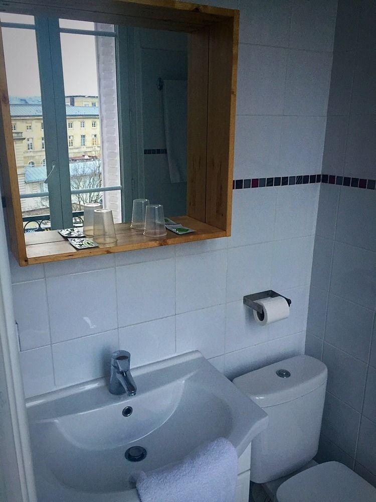 De Bruxelles Hotel Paris